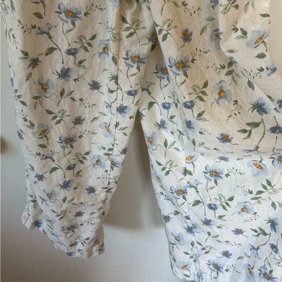 Women's Medium Old Navy Linen Floral Print Jumpsuit - Picture 4 of 7